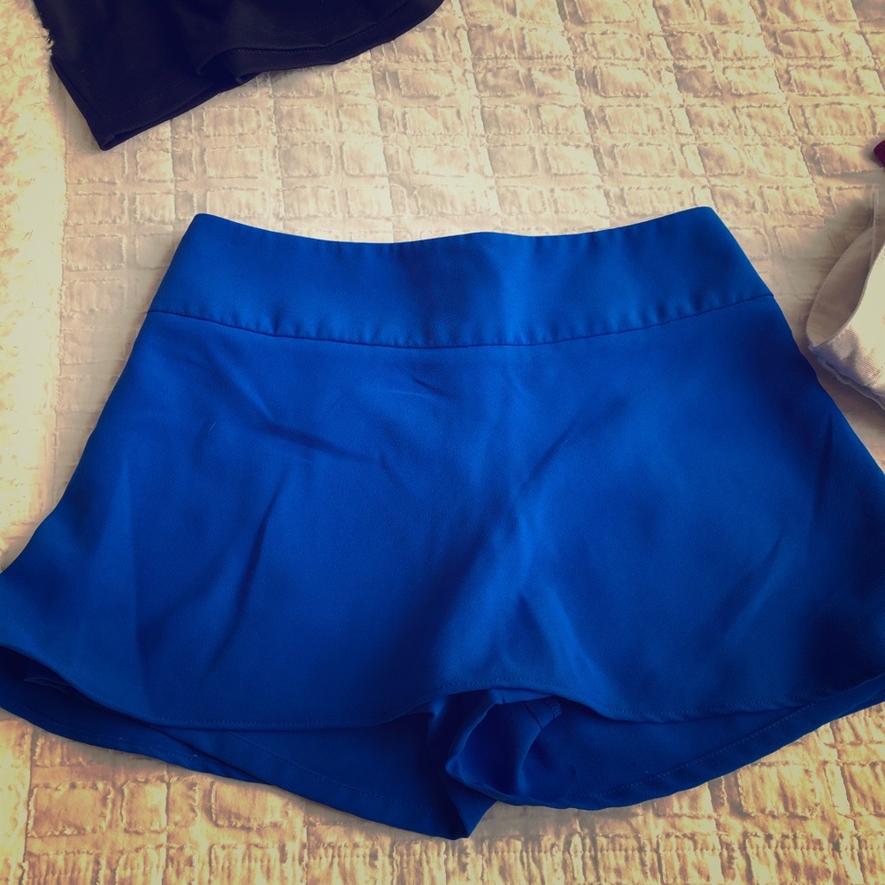 Blue skort